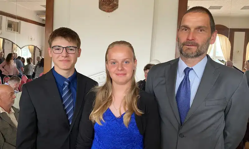 NEJ