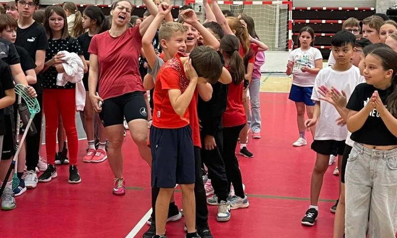 sport. den Florbal KV