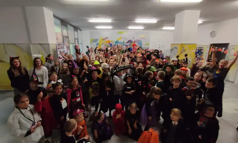 Halloween 24