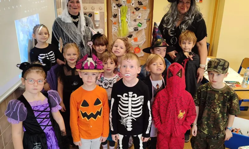 Halloween 24