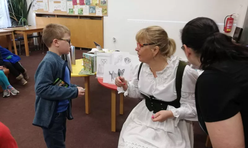 beseda se spisovatelkou