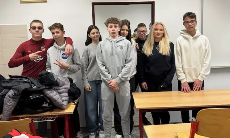 po stopách zločinu