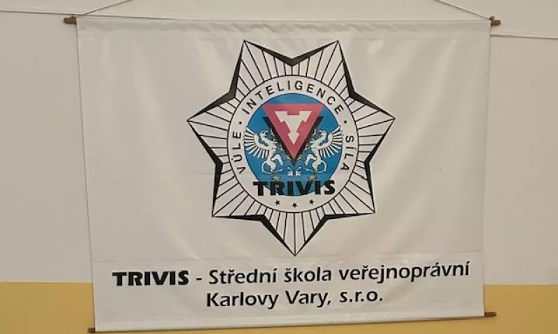 po stopách zločinu