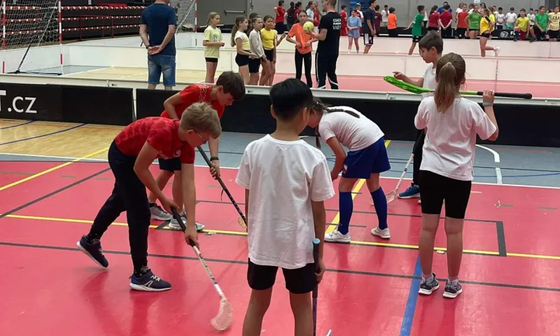 sport. den Florbal KV