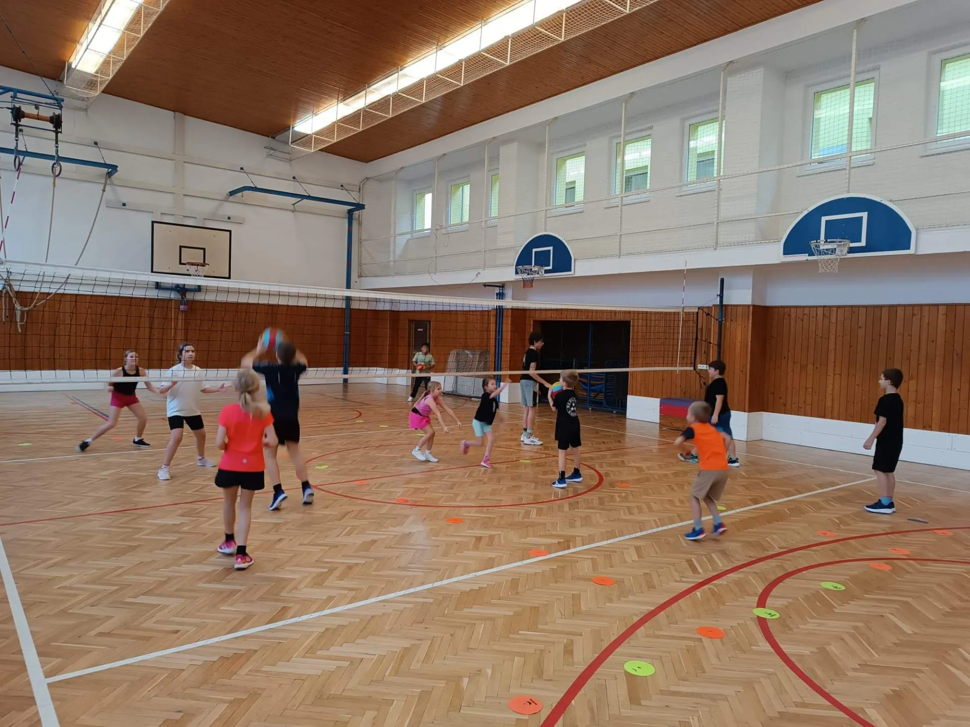 kroužek volejbalu
